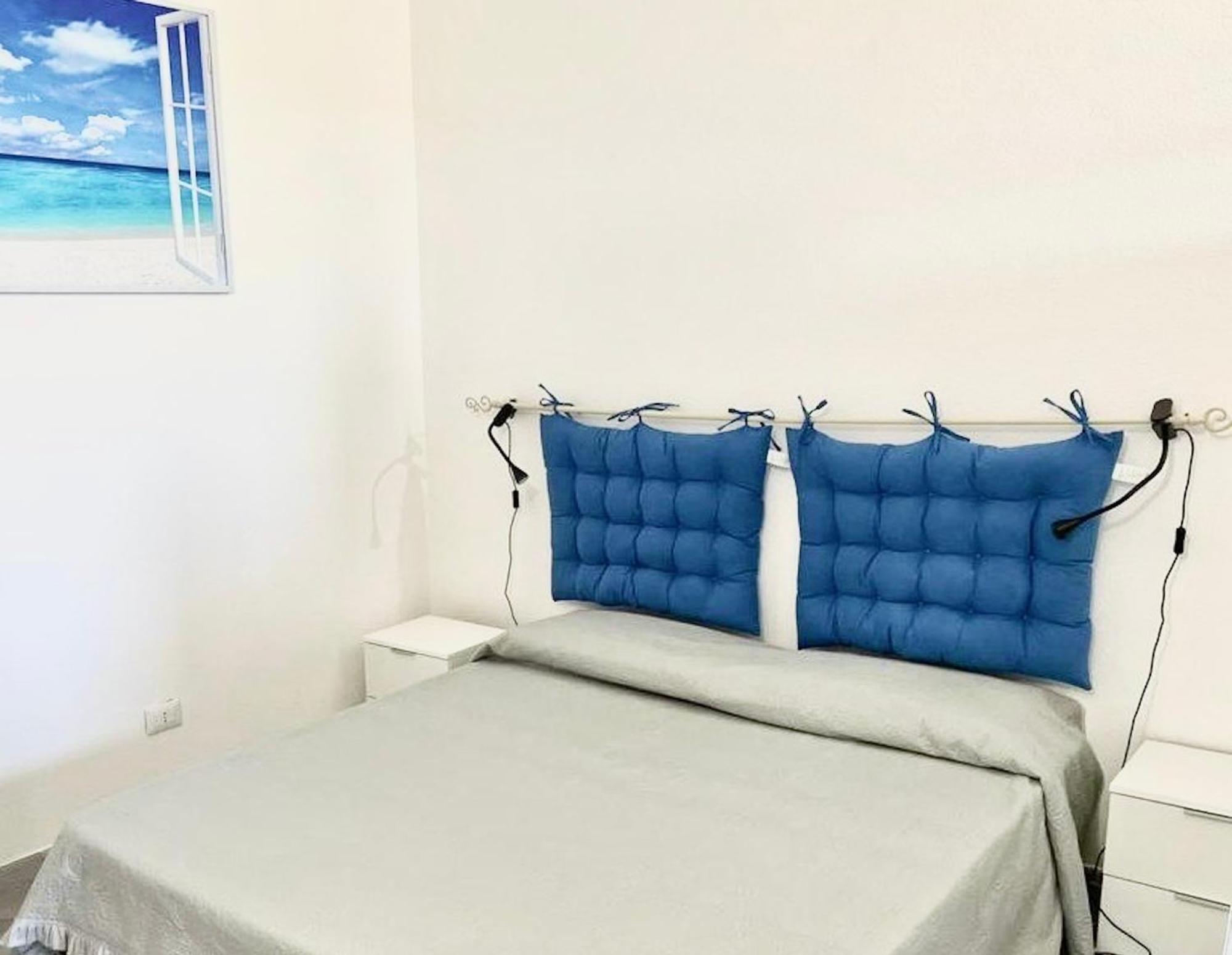 Iss Travel, Panoramic Sea View Ticino - 1 Bedroom Apartments 1,5 Km From The Beach San Teodoro  Luaran gambar