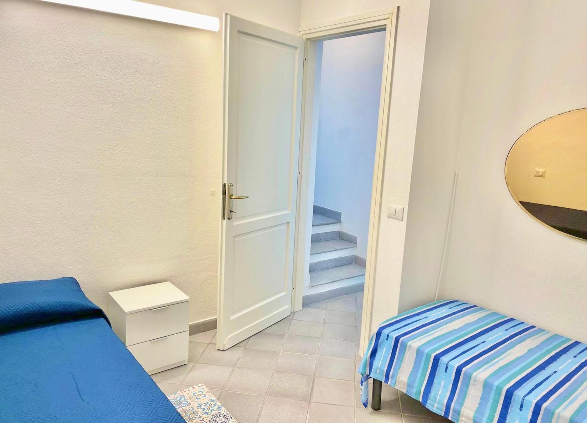Iss Travel, Panoramic Sea View Ticino - 1 Bedroom Apartments 1,5 Km From The Beach San Teodoro  Luaran gambar